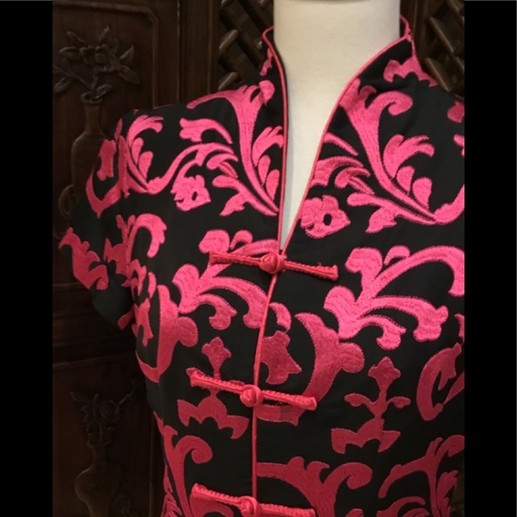 💕 ASIAN DESIGN TOP NWT SIZE 34 - Picture 4 of 8